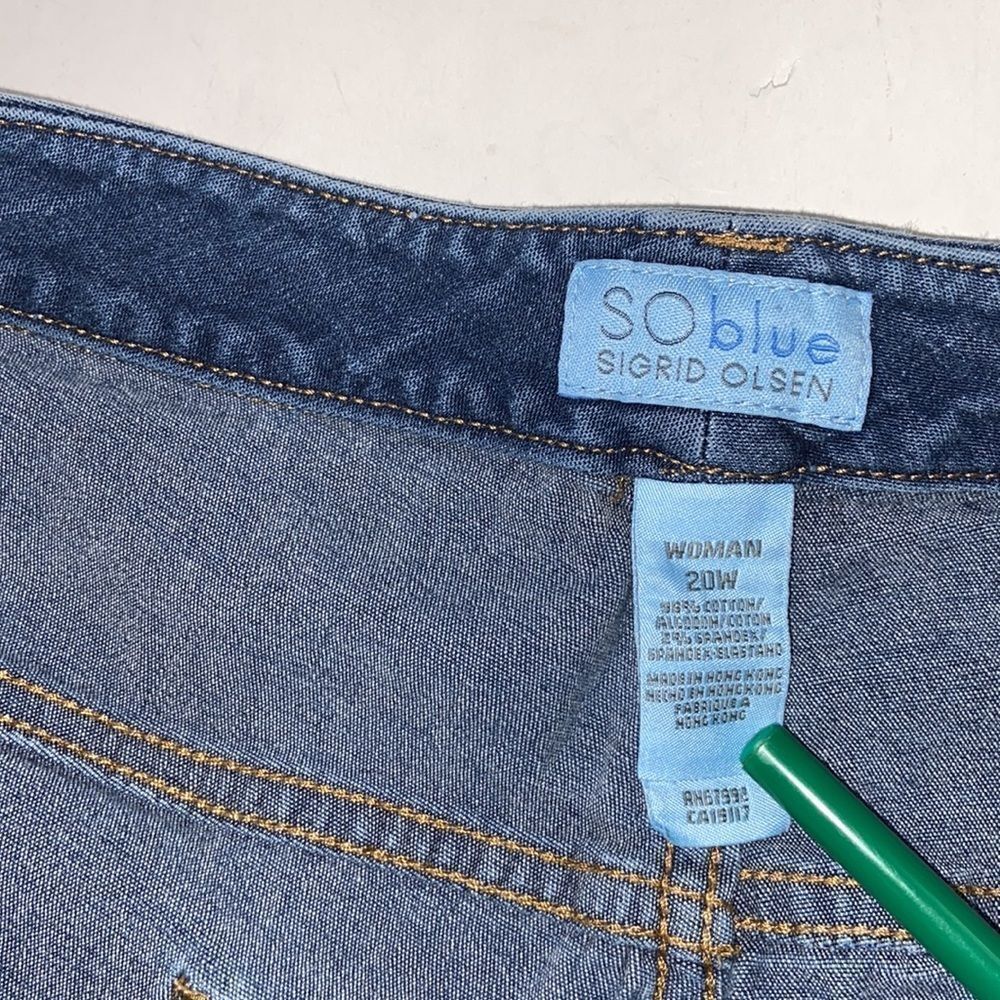 10/$50 SO BLUE SIGRID OLDEN WOMAN JEANS SHORTS SIZE 20W - Picture 5 of 14